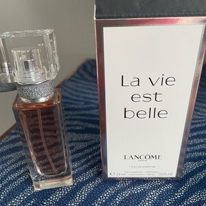 Lancome La Vie Est Belle Eau de Parfum - Silver and Pink